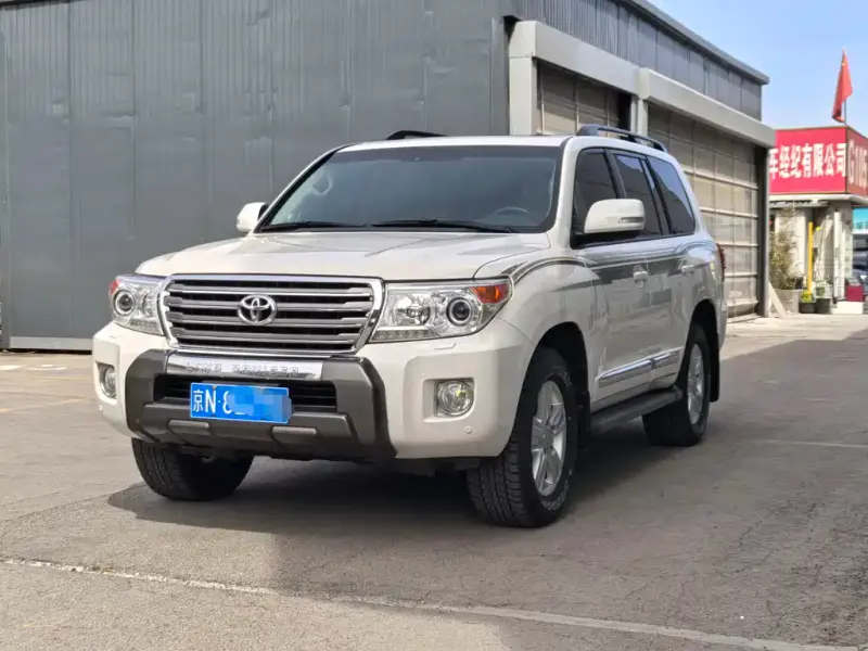 Toyota Land Cruiser, 2016