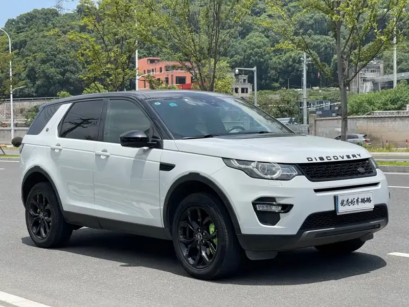 Land Rover Discovery Sport, 2017
