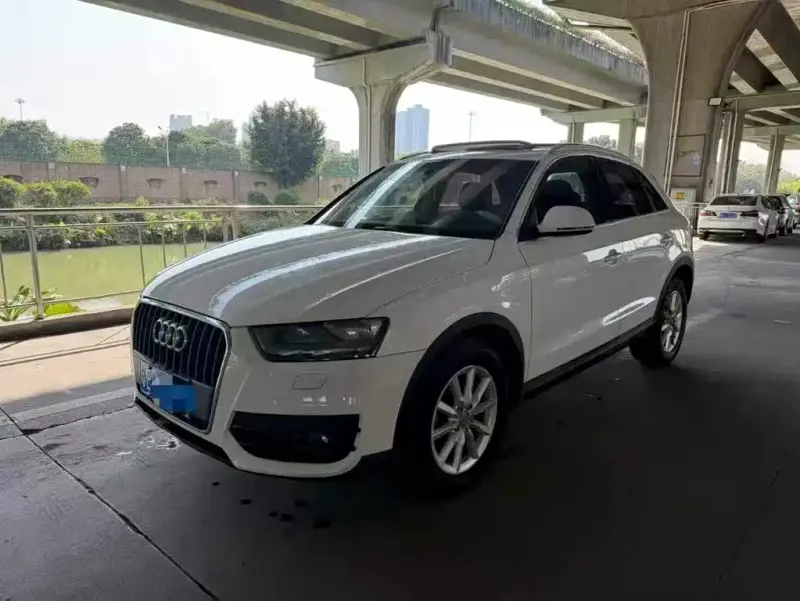 Audi Q3, 2015