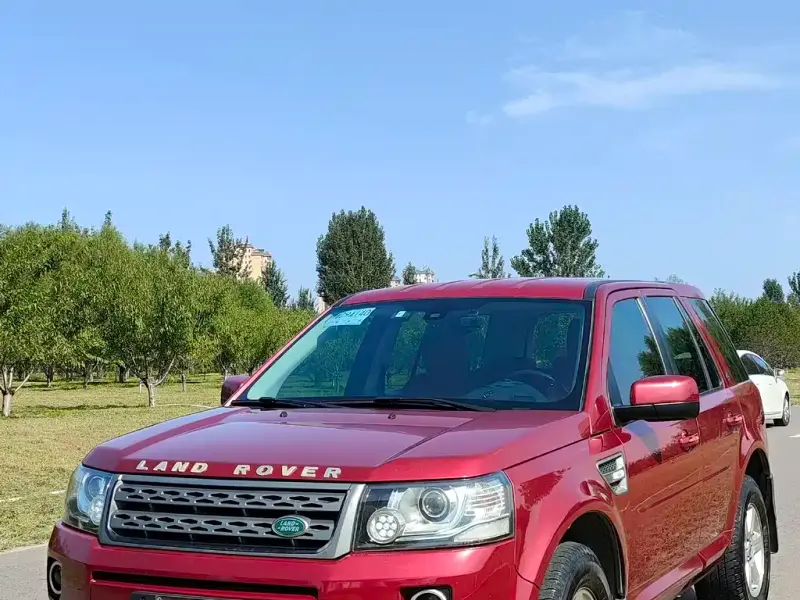 Land Rover Freelander 2, 2013 — фото 1