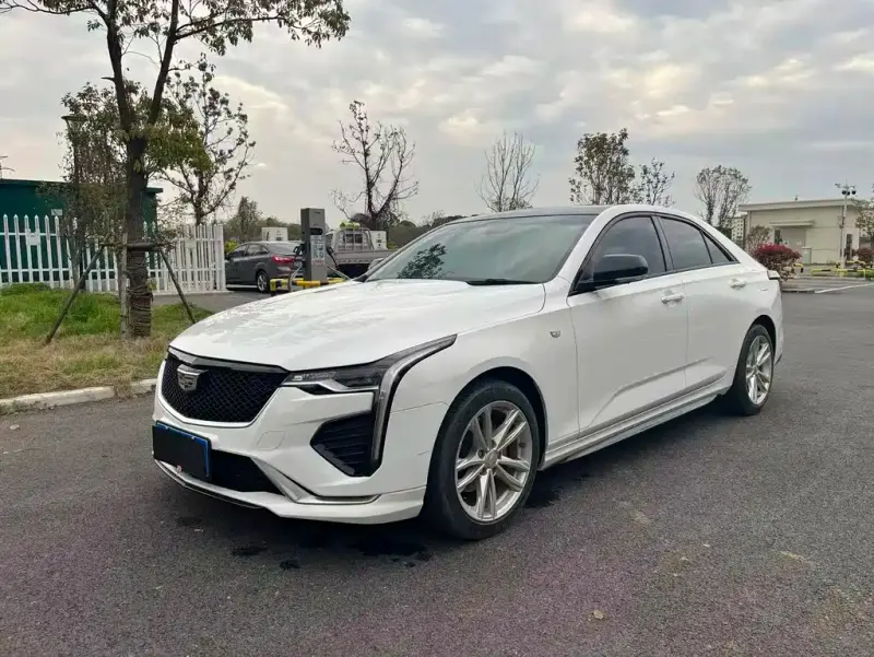 Cadillac CT4, 2021