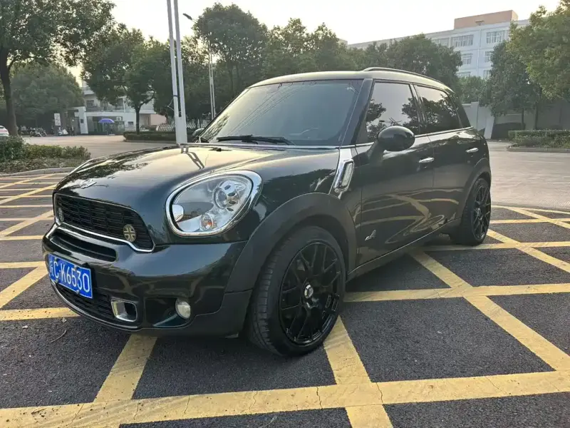 MINI Countryman, 2012