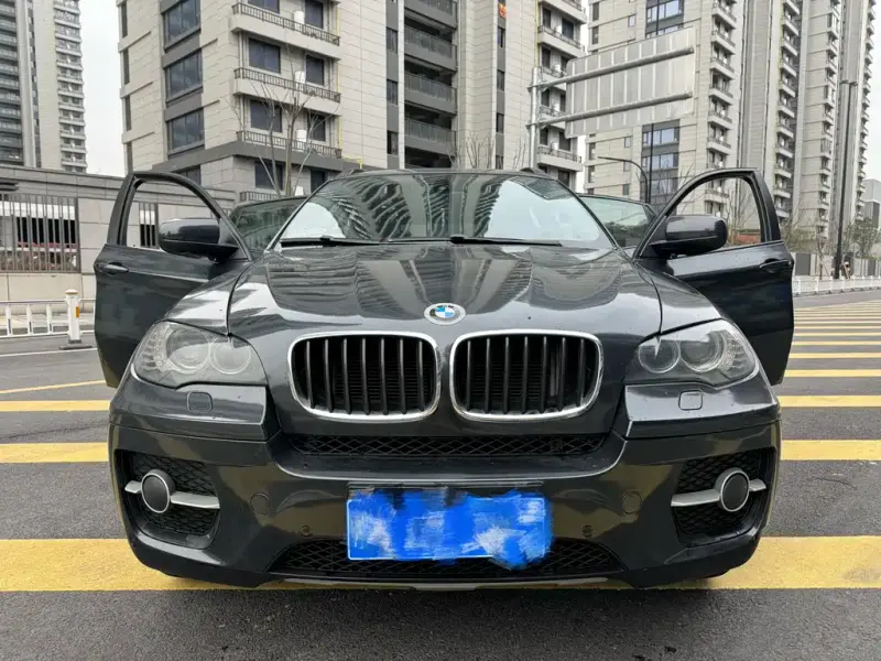 BMW X6, 2012