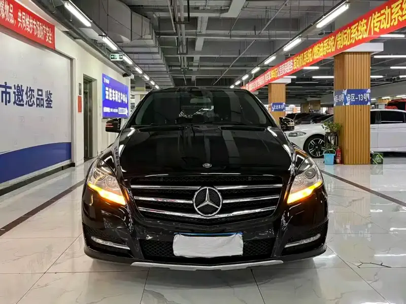 Mercedes-Benz R-Class, 2017