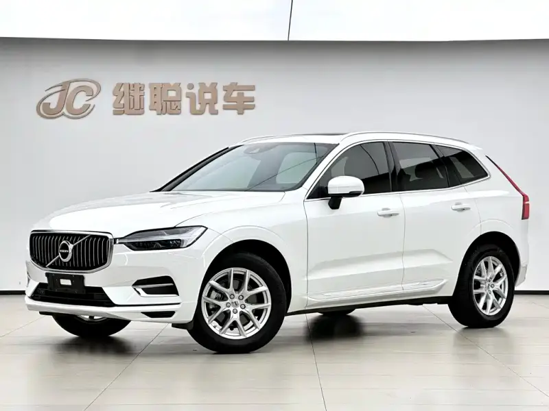 Volvo XC60, 2021 — фото 1