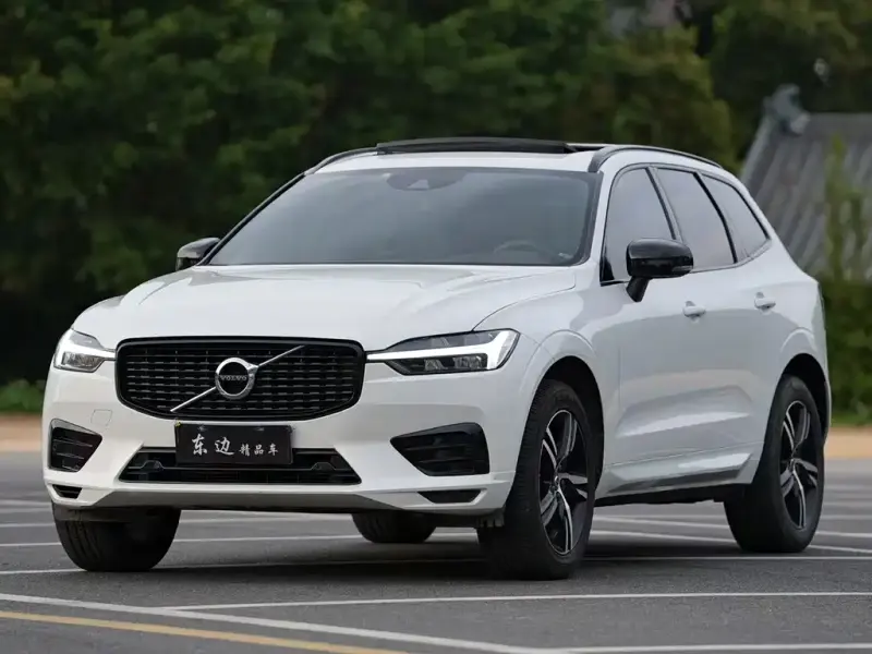 Volvo XC60, 2021 — фото 1
