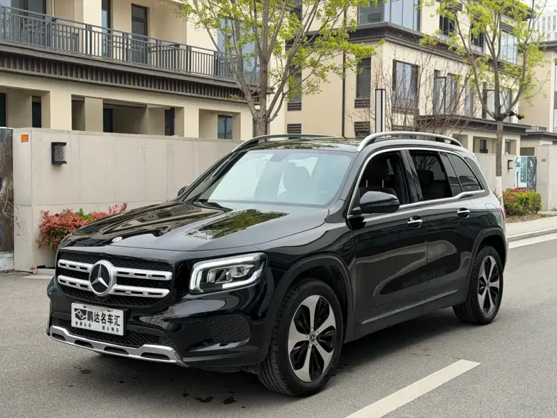 Mercedes-Benz GLB, 2022
