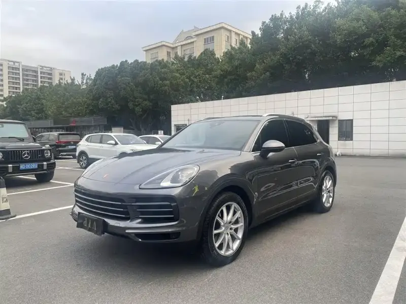 Porsche Cayenne, 2020