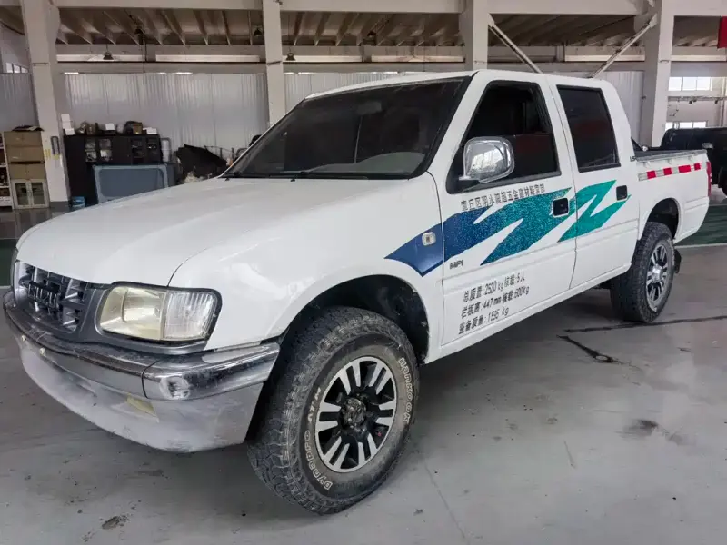 Isuzu Pickup, 2017