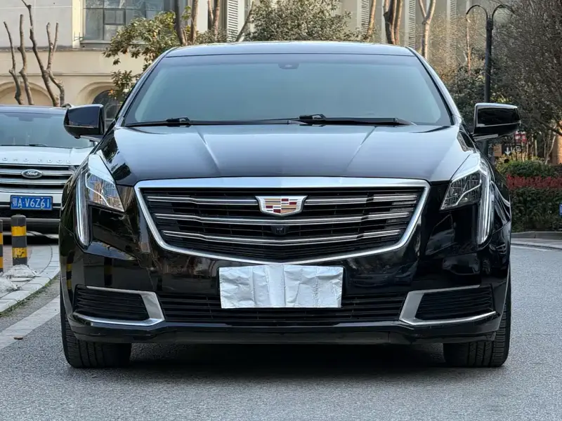 Cadillac XTS, 2017 — фото 1