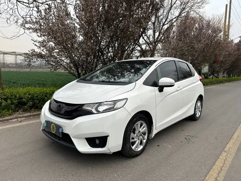 Honda Fit, 2015