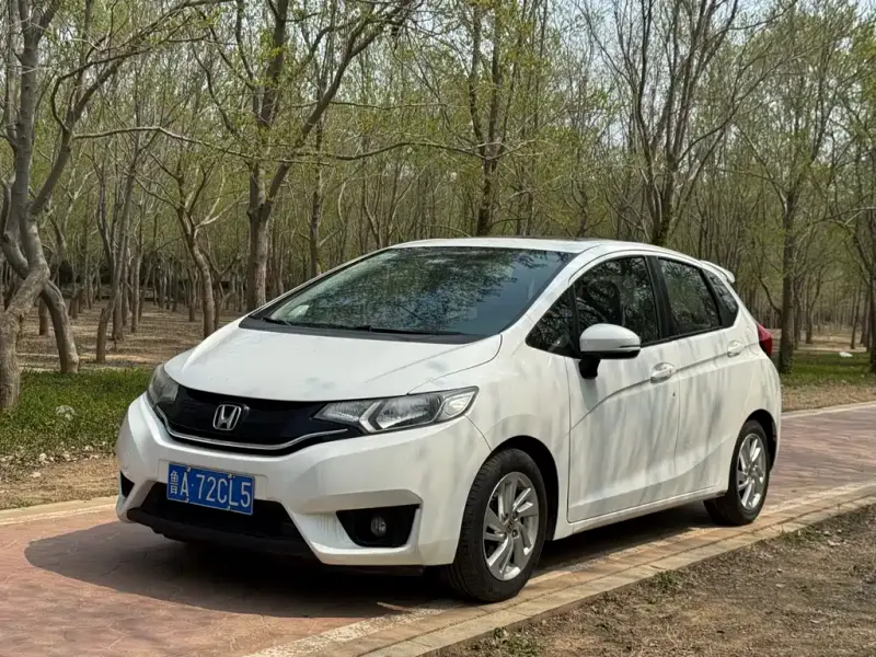 Honda Fit, 2015
