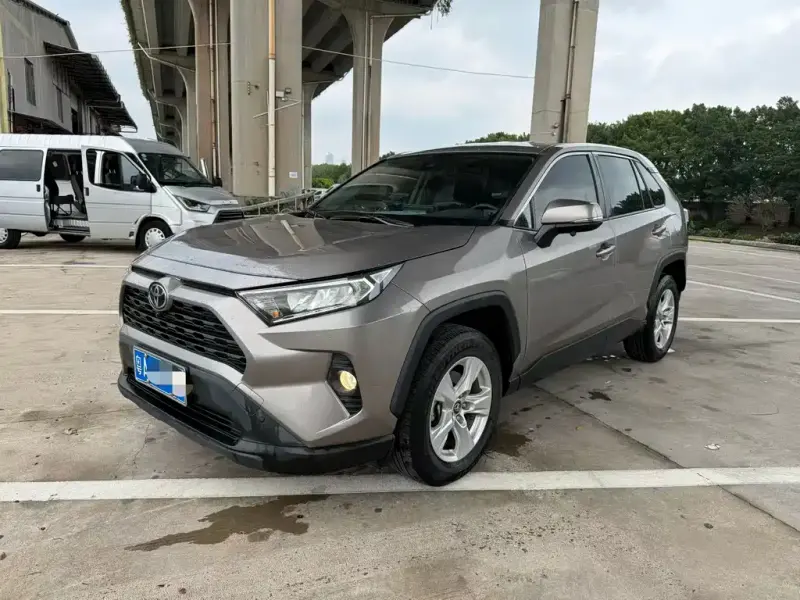 Toyota RAV4, 2022