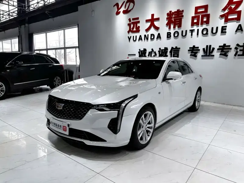 Cadillac CT4, 2023