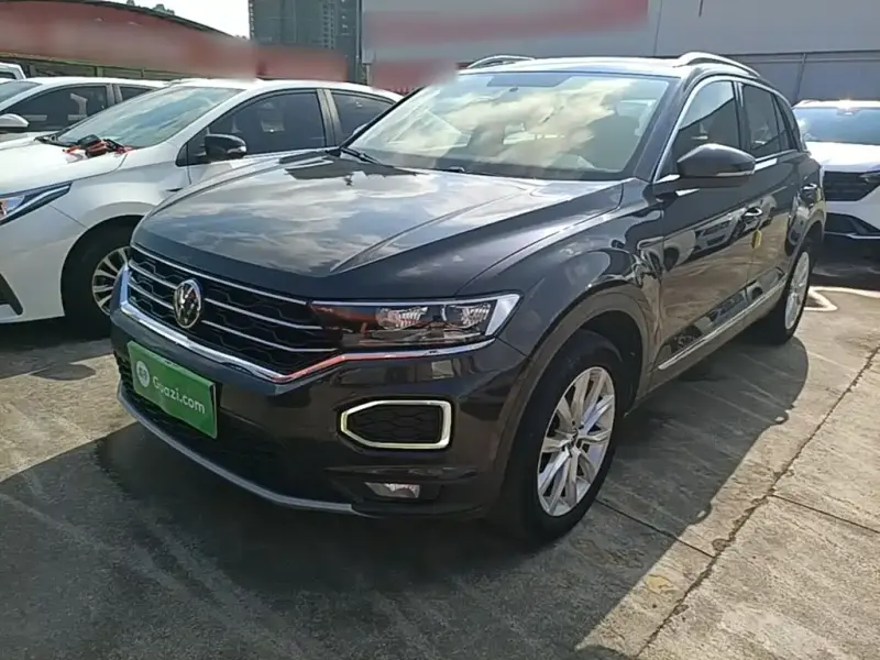Volkswagen T-Roc, 2021