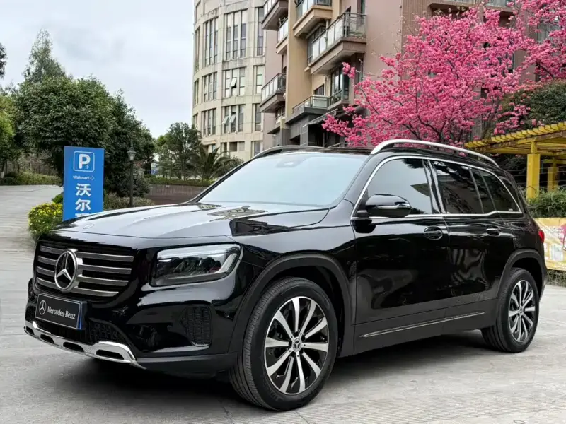 Mercedes-Benz GLB, 2025