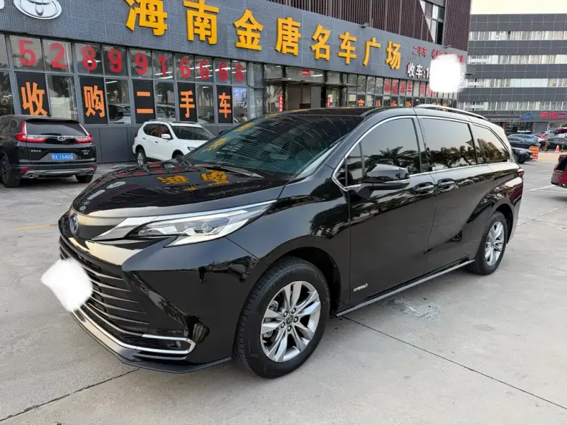 Toyota Sienna, 2023