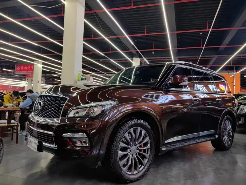 Infiniti QX80, 2017