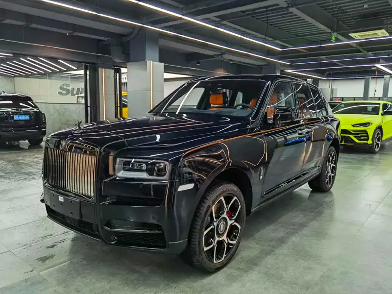 Rolls-Royce Cullinan, 2021