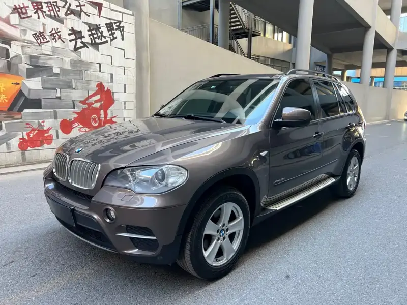 BMW X5 (Import), 2013