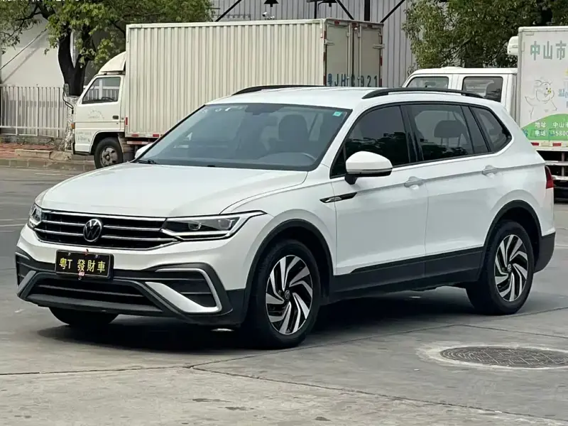 Volkswagen Tiguan L, 2022
