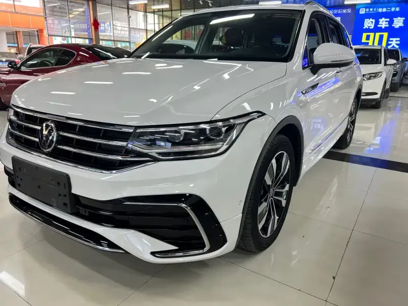 Volkswagen Tiguan L, 2022