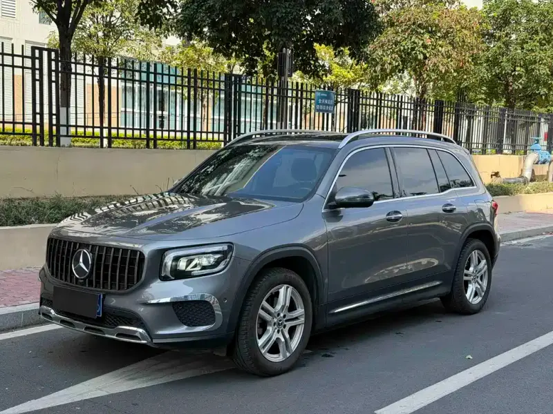 Mercedes-Benz GLB, 2021