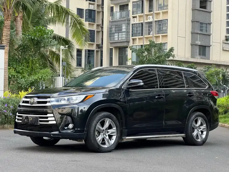 Toyota Highlander, 2020 — фото 1