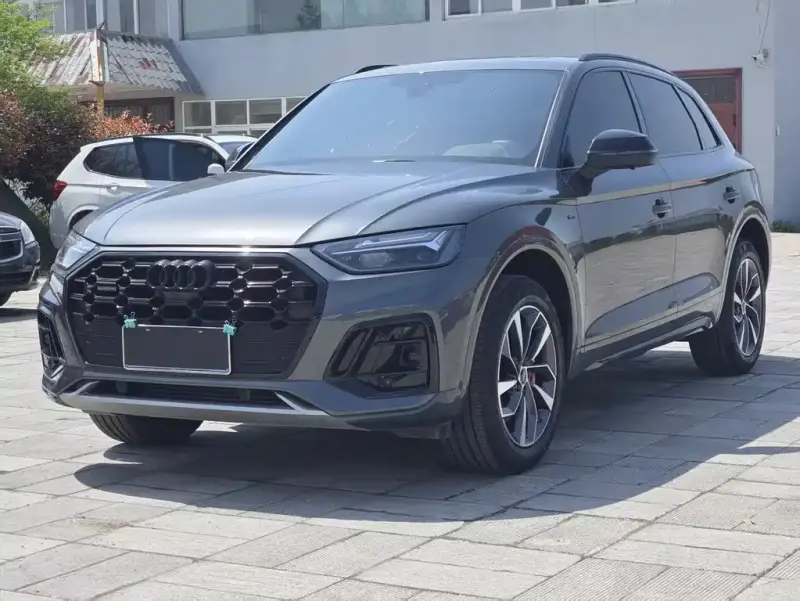 Audi Q5L, 2024
