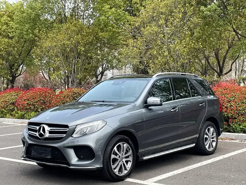 Mercedes-Benz GLE, 2017 — фото 1