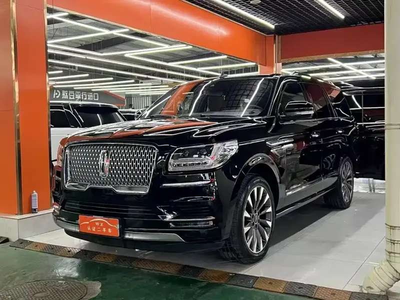 Lincoln Navigator, 2019 — фото 1