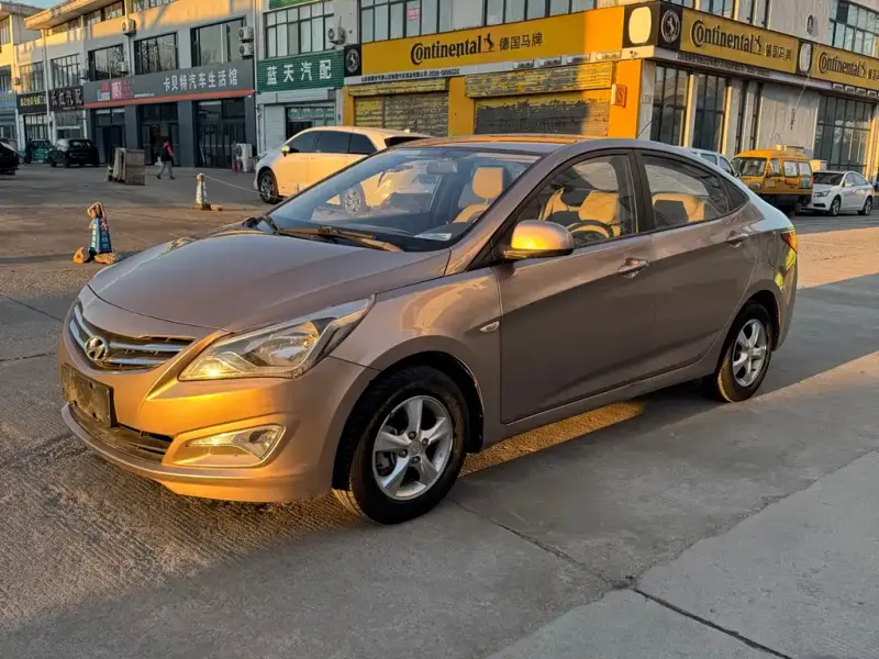 Hyundai Verna, 2016