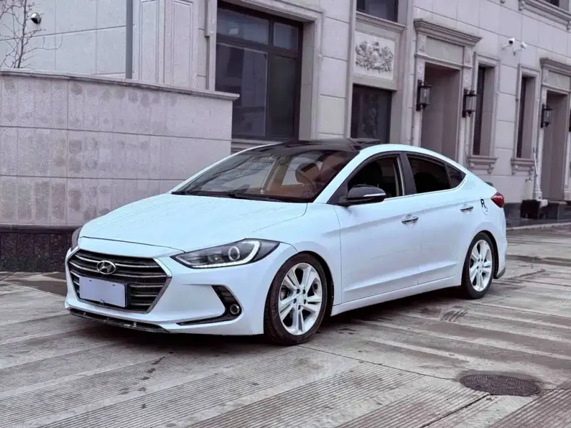 Hyundai Elantra, 2017