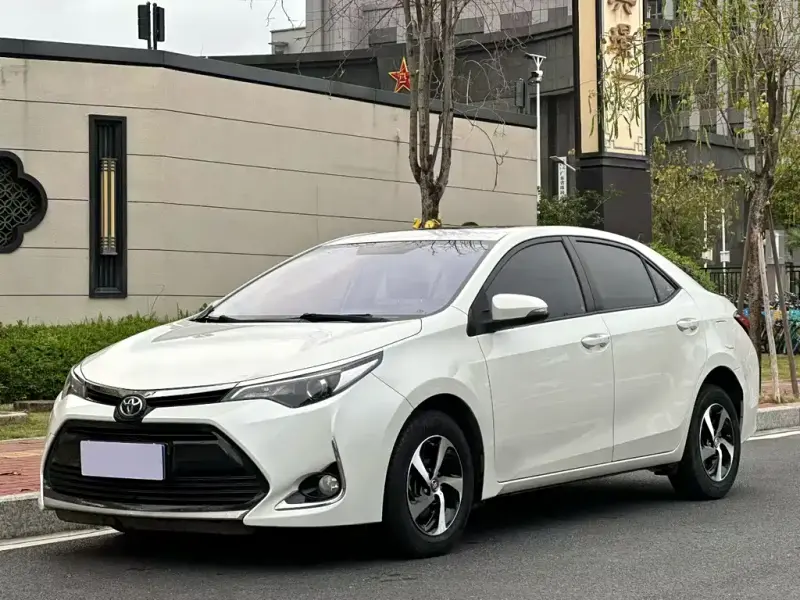Toyota Levin, 2018 — фото 1
