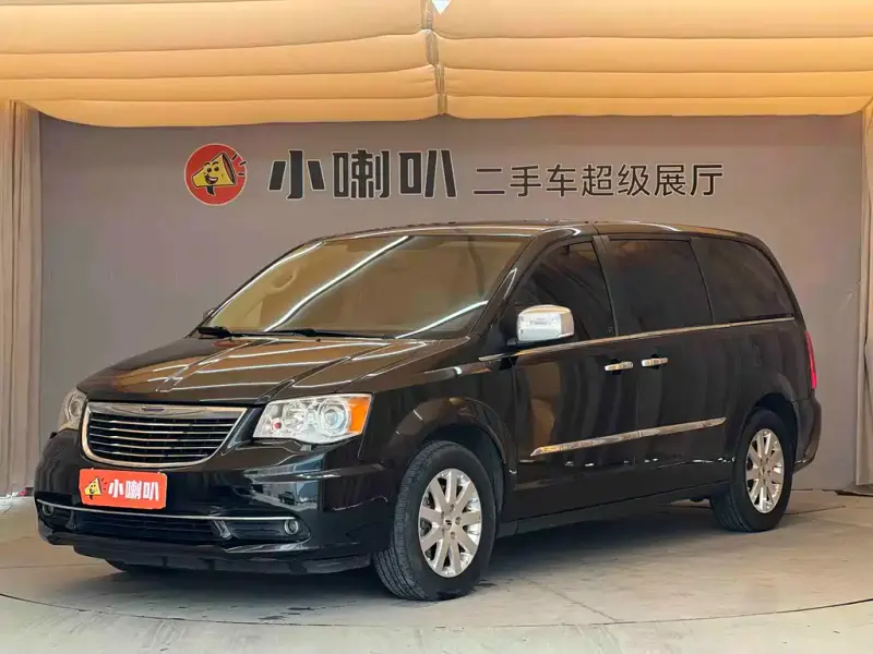 Chrysler Grand Voyager (Import), 2015