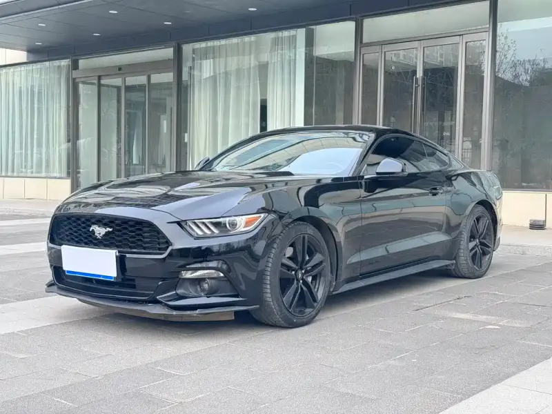 Ford Mustang, 2019 — фото 1