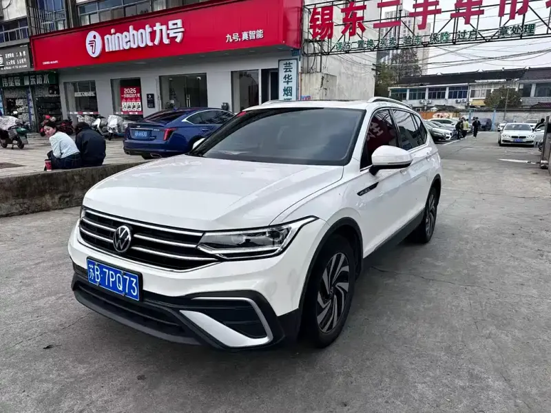 Volkswagen Tiguan L, 2022
