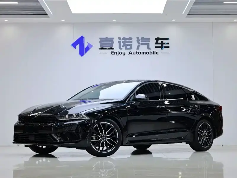 Kia K5, 2024
