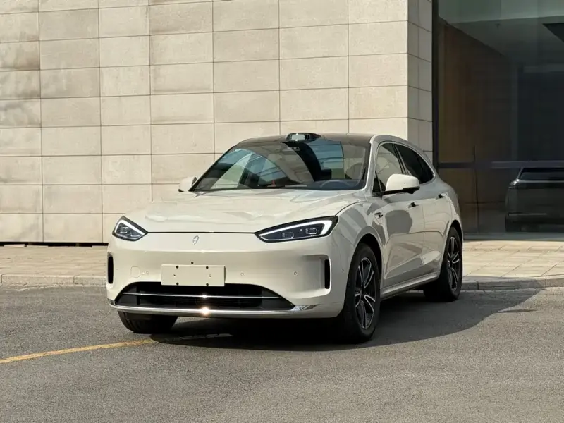 AITO M5, 2026