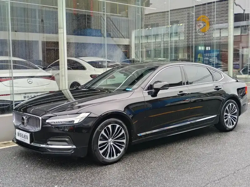 Volvo S90, 2024