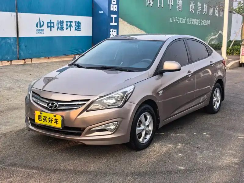 Hyundai Verna, 2015