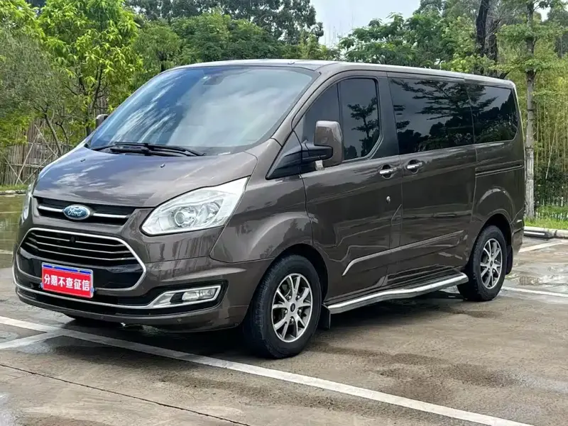 Ford Tourneo, 2020