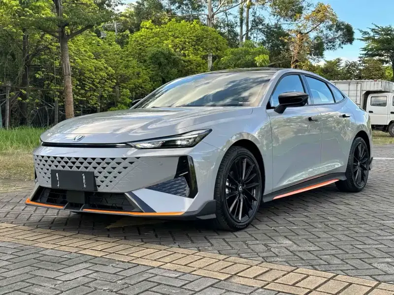 Changan UNI-V, 2024