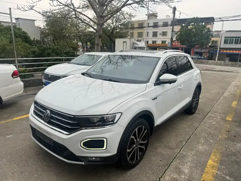 Volkswagen T-Roc, 2022