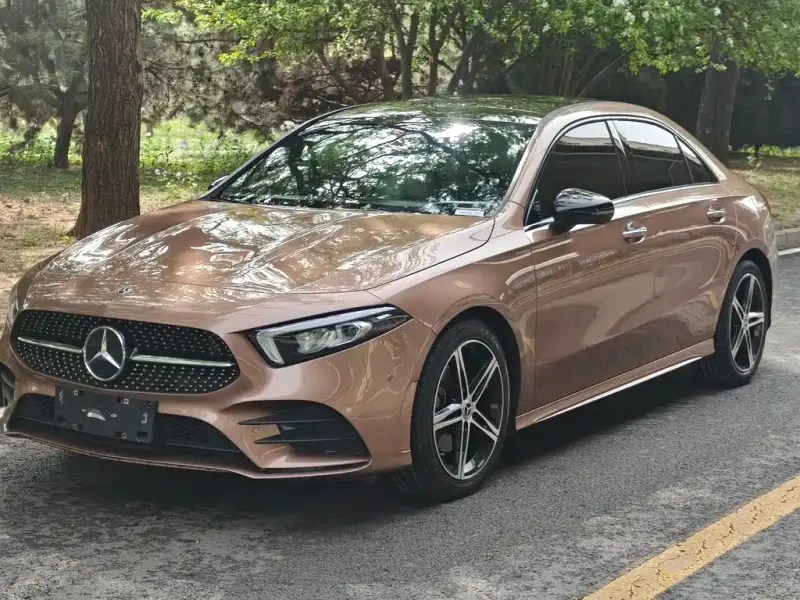 Mercedes-Benz A-Class, 2020 — фото 1