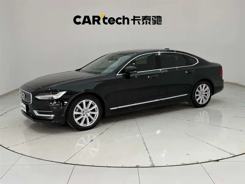 Volvo S90, 2020