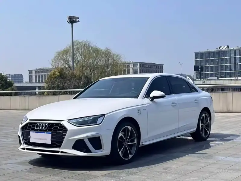 Audi A4L, 2023