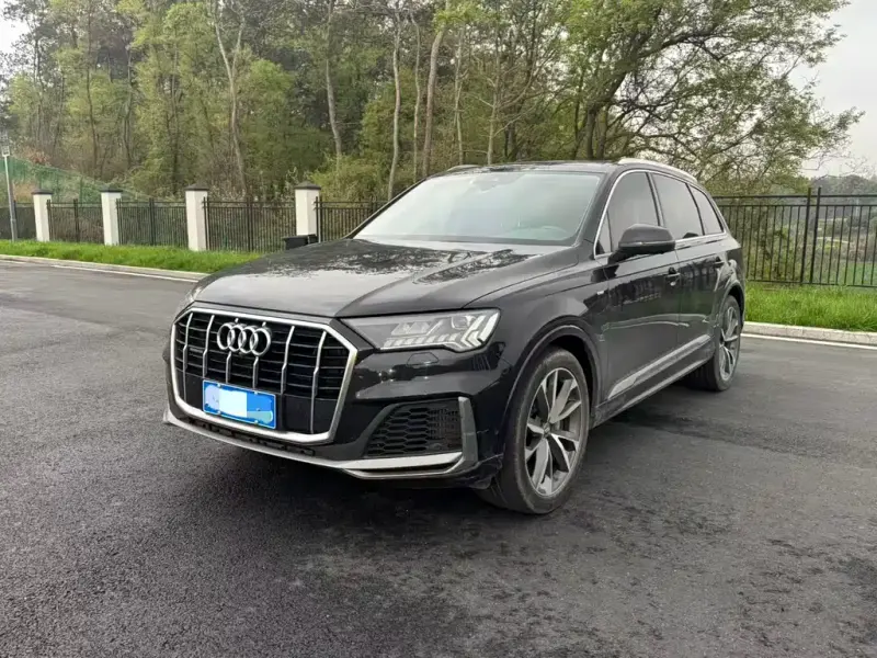 Audi Q7, 2020 — фото 1