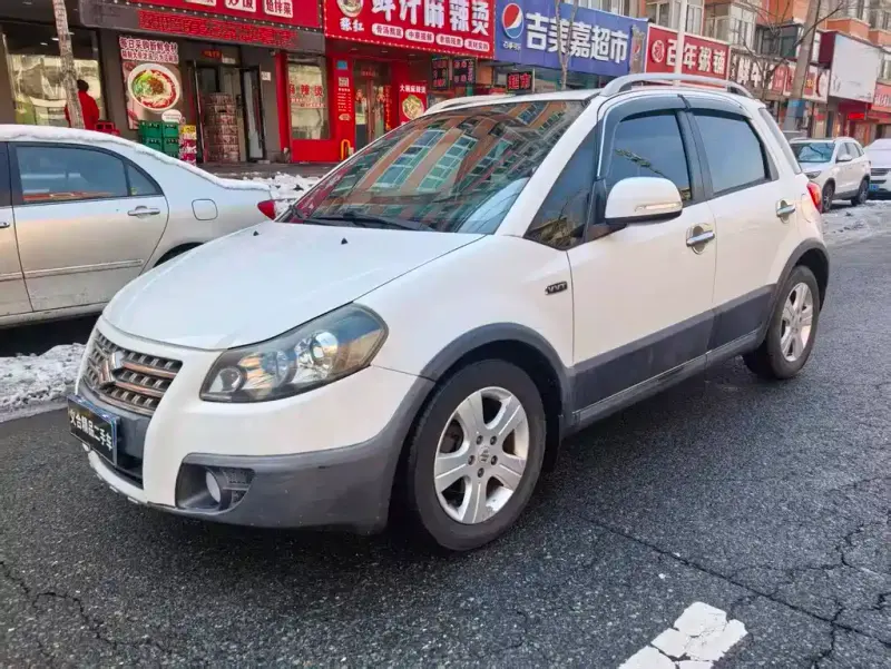 Suzuki SX4, 2015