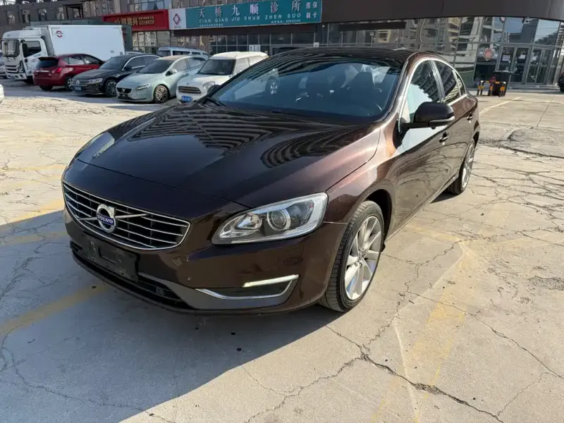 Volvo S60, 2016